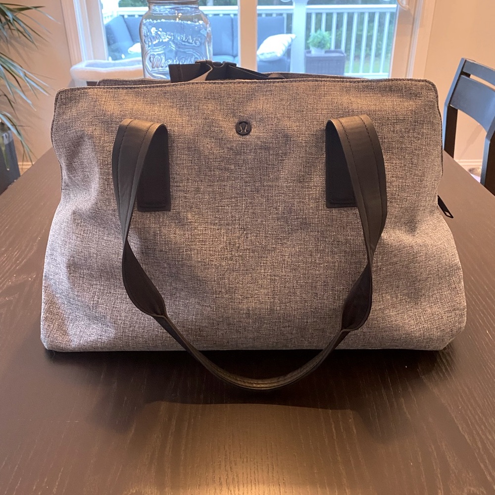 Lululemon Go Getter Bag